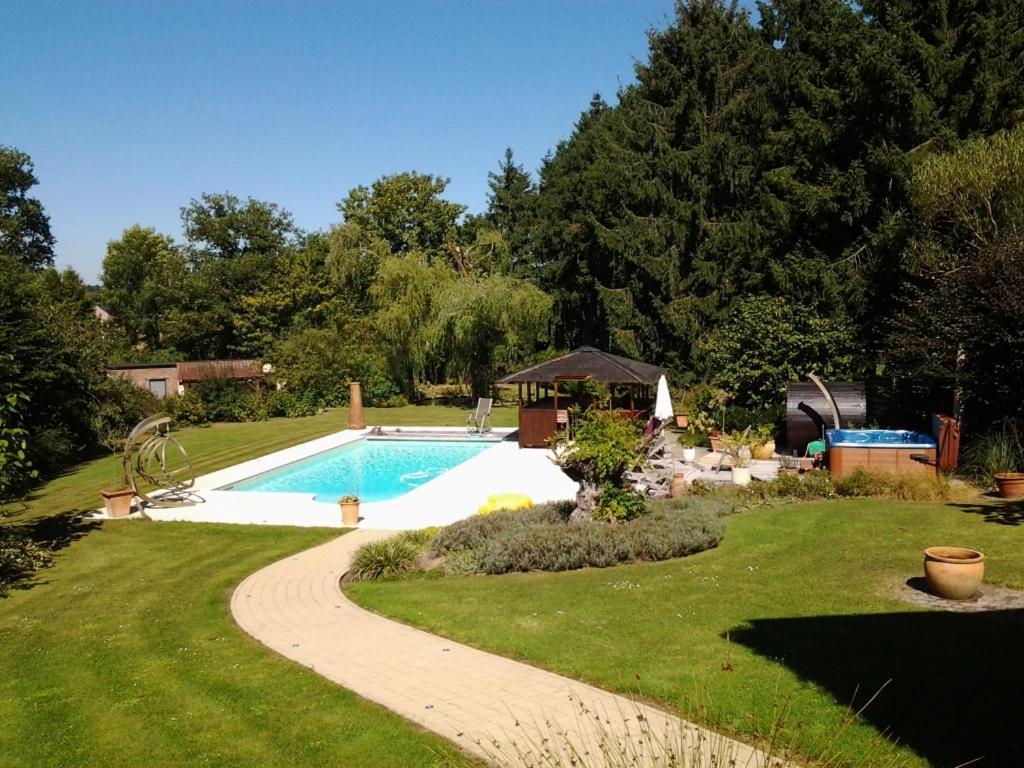 Le Spa Du Cabanon: Cabanon De Luxe Avec Spa Entierement Privatif Aye Eksteriør bilde