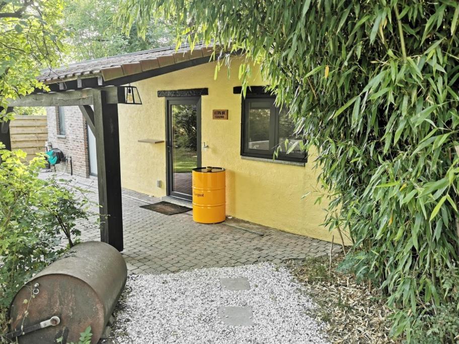Le Spa Du Cabanon: Cabanon De Luxe Avec Spa Entierement Privatif Aye Eksteriør bilde
