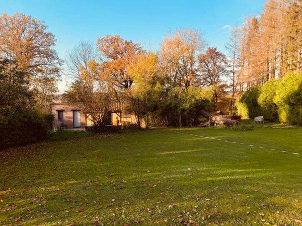 Le Spa Du Cabanon: Cabanon De Luxe Avec Spa Entierement Privatif Aye Eksteriør bilde
